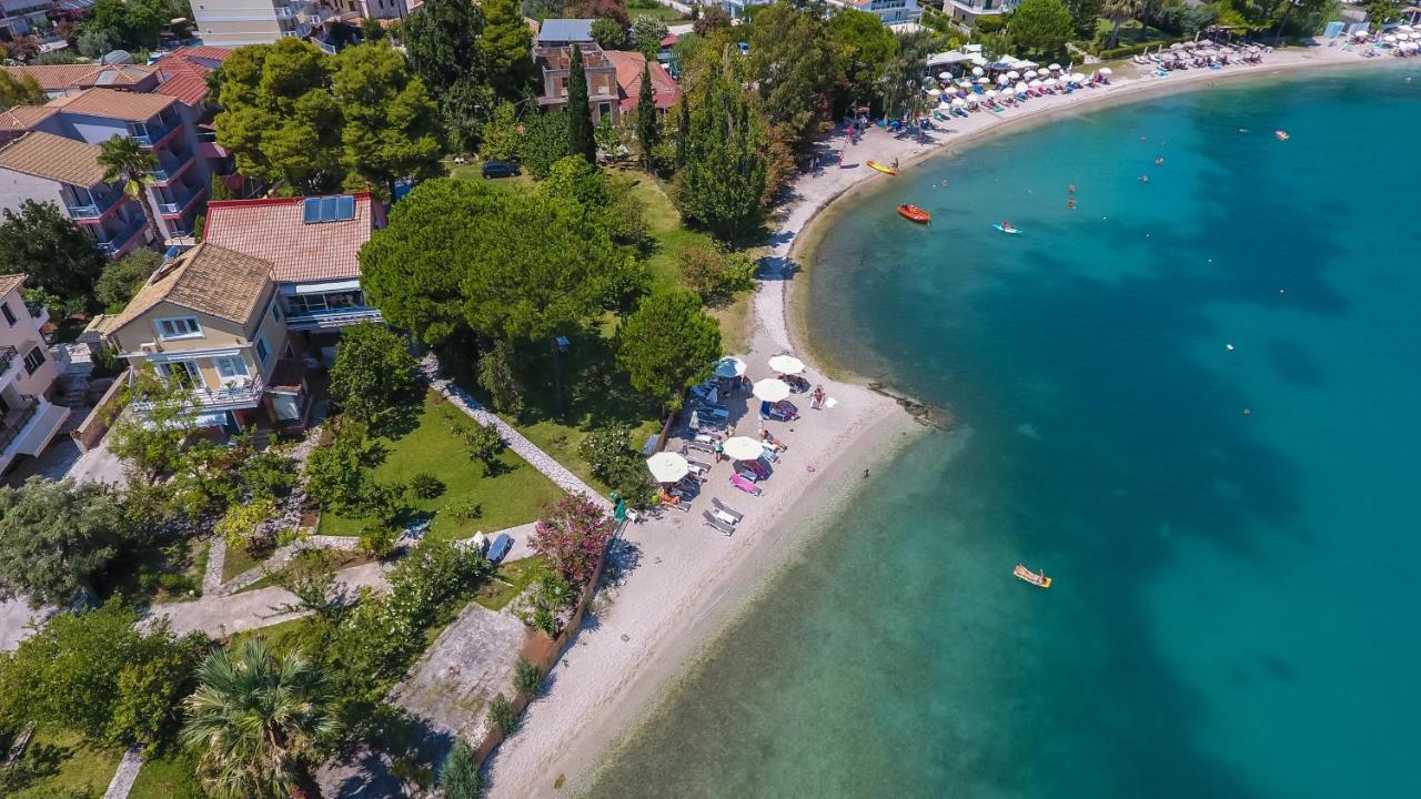 Palmyra Beachfront Studios Nydri  Exteriér fotografie
